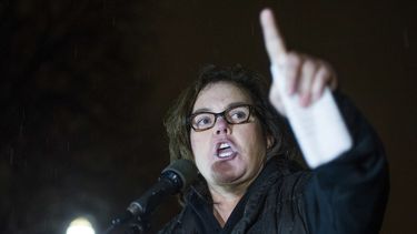 Rosie ODonnell, actores de Broadway protestan en Washington