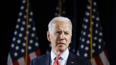 Biden dejará que Sanders mantenga centenares de delegados