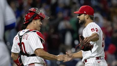 Realmuto comanda remontada de Filis en triunfo sobre Mets