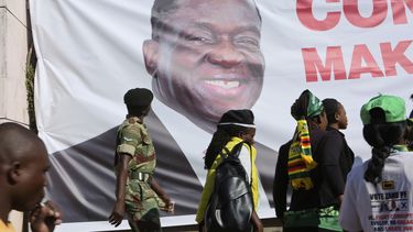 Mnangagwa juramentado como presidente de Zimbabue