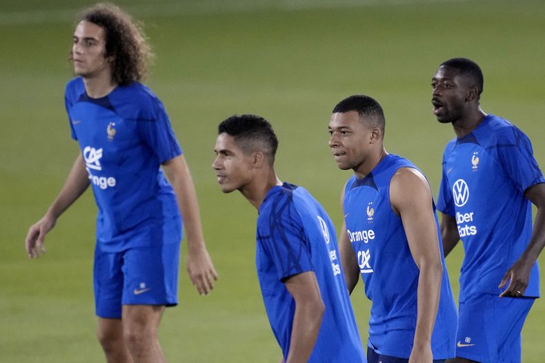 DEP-FUT MUNDIAL FRANCIA-AUSTRALIA