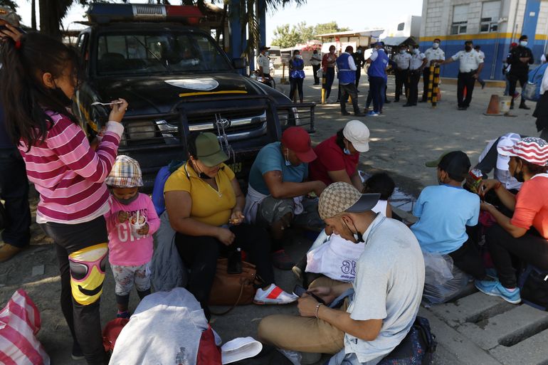 Parte de Honduras caravana de 600 migrantes, rumbo a EEUU
