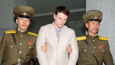 regimen norcoreano libera a estudiante estadounidense que estaba detenido en ese pais