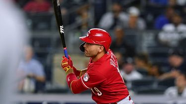Votto rompe el empate y Rojos doblegan 7-6 a Yanquis