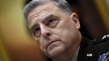 El jefe del Estado Mayor Conjunto de EEUU tiene COVID-19