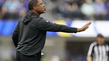 Anderson confundido por expulsión durante revés de Panthers