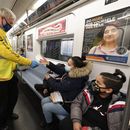 EEUU contempla relajar orden sobre mascarillas en transporte