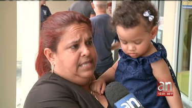 habla cubana de hialeah que se le quemo completamente su auto con su nieta dentro