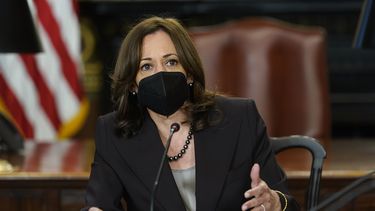 Kamala Harris da negativo a COVID-19 tras tomar antiviral