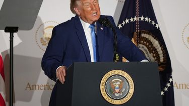 El presidente de Estados Unidos, Donald Trump, habla en el evento de lanzamiento del sitio web America.gov, el martes 29 de septiembre de 2026, en Washington. (AP Foto/Mark Schiefelbein)