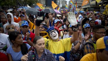 Gobierno se expone a derrota sin precedentes en Venezuela