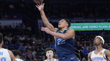 Grizzlies resisten para doblegar 125-118 al Thunder