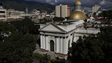 Delegación de Oslo visita Venezuela