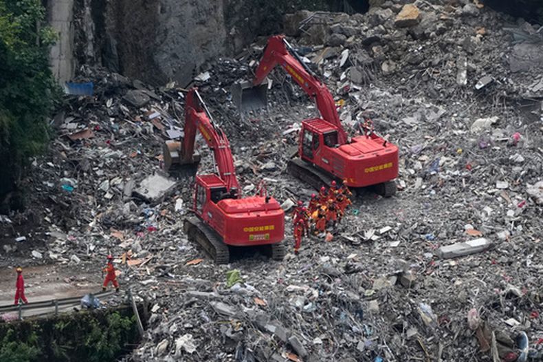 La escena después del deslave en el condado Pengshui en la provincia de Chongqing en China, el 19 de julio del 2026. (AP foto/Andy Wong)