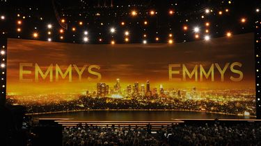 FILE - Una vista desde el escenario de la 71a entrega de los Premios Emmy en Los Angeles el 22 de septiembre de 2019. La 75a edición de los Premios Emmy, que se aplazó por la actual huelga de guionistas y actores, se transmitirán el 15 de enero desde el Teatro Peacock en LA Live en el centro de Los Ángeles. (Foto Chris Pizzello/Invision/AP, archivo)