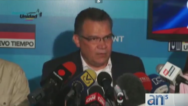 oposicion venezolana llama  a desconocer el decreto de estado de excepcion promulgado por maduro