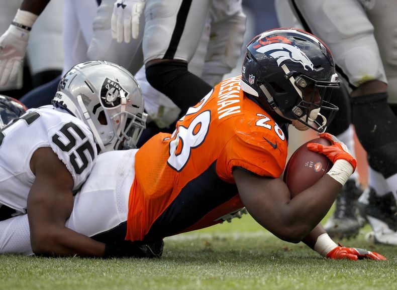 DEP-NFL_RAIDERS-BRONCOS-0.jpg