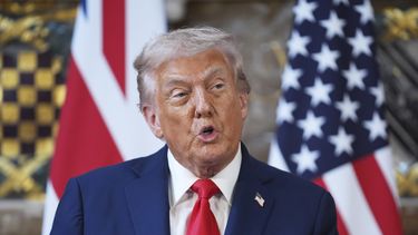 El presidente estadounidense Donald Trump en Aylesbury, Inglaterra el 18 de septiembre del 2025. (AP foto/Evan Vucci)