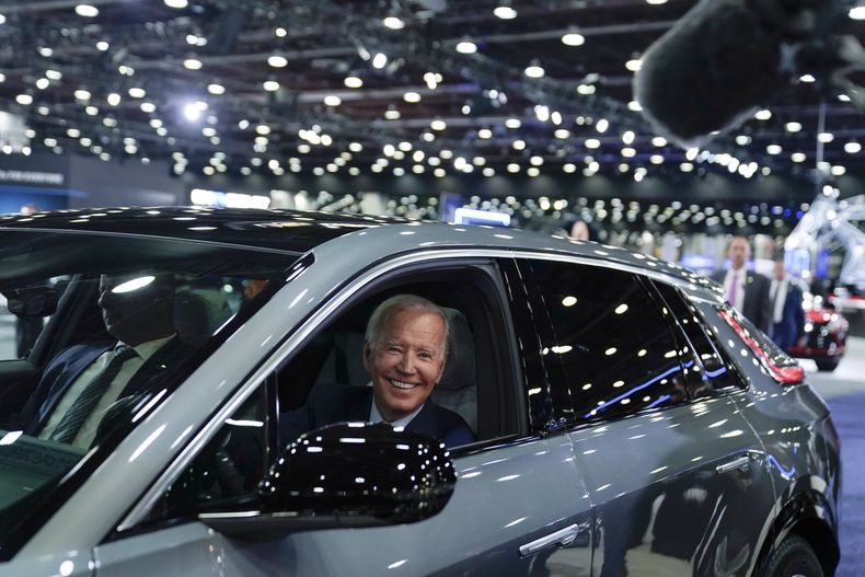 REP-CLI BIDEN-ENERGÍAS RENOVABLES