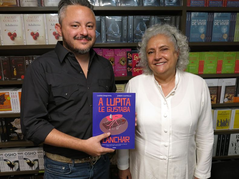 ESP-LIB_LAURA_ESQUIVEL-0.jpg