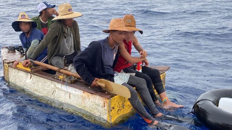 Desde el 1 de octubre pasado la Guardia Costera ha interceptado a 595 cubanos. (USCG)