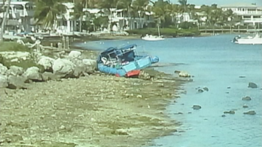 encuentran balsa vacia en los cayos de la florida