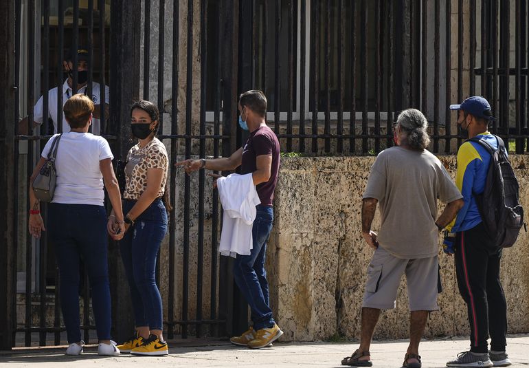 EEUU abre servicio de visas en Cuba a padres de ciudadanos