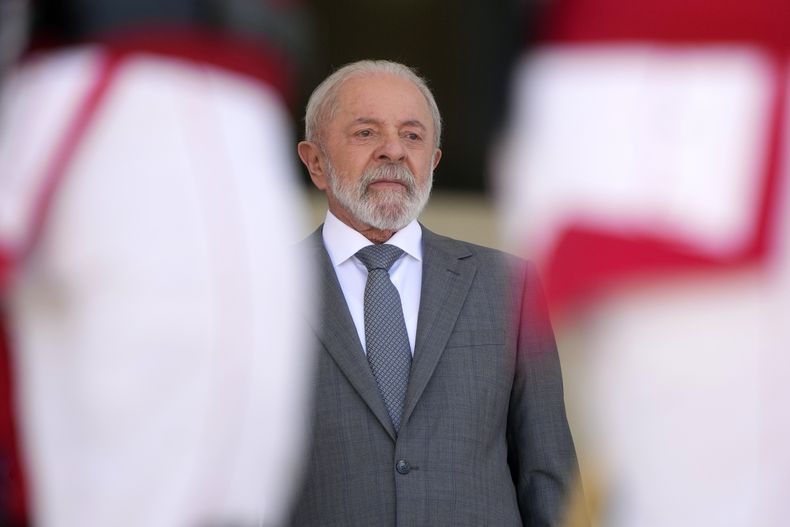 El presidente brasileño Luiz Inácio Lula da Silva durante un evento en el palacio presidencial de Planalto, en Brasilia, Brasil, el miércoles 9 de julio de 2025. (AP Foto/Eraldo Peres)