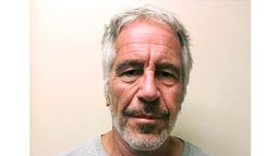 Foto entregada por el Registro de Delincuentes Sexuales del Estado de Nueva York, que muestra a Jeffrey Epstein, el 28 de marzo del 2017. (Registro de Delincuentes Sexuales del Estado de Nueva York via AP)