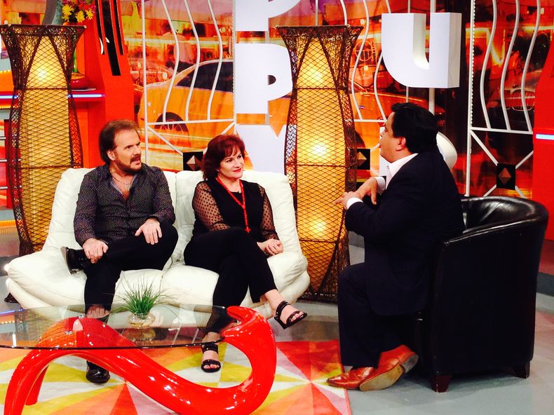 Pimpinela está en la recta final de su gira por Estados Unidos, que comenzó el pasado marzo visitando ciudades como Houston o Dallas. Hoy se encuentran de promoción en Miami.