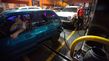 Maduro anuncia medidas para enfrentar crisis económicas