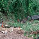 Al menos nueve muertos y 33 heridos en Colombia al caer un autobús por un precipicio