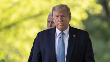 Trump presenta plan para reactivación gradual de la economía