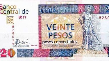 Billete de 20 CUC, equivalentes a unos 25 dólares según el cambio impuesto por el régimen.