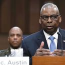 ARCHIVO - El secretario de Defensa de Estados Unidos Lloyd Austin comparece ante la Comisión del Senado sobre Servicios Armados en una audiencia sobre la solicitud de presupuesto del Departamento de Defensa para el año fiscal 2025 y el Programa de Defensa para Años Futuros en el Capitolio, en Washington, el 9 de abril de 2024. (AP Foto/Jose Luis Magana, Archivo)
