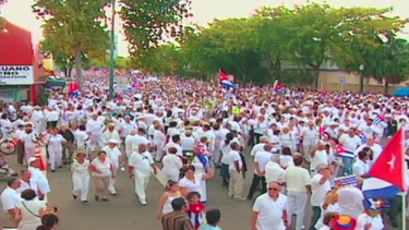 cubanos en miami se preparan para una de las concentraciones mas grandes del exilio
