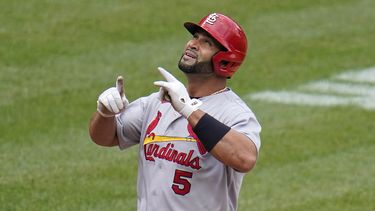 pujols batea 2 jonrones y molina lanza y san luis arrasa