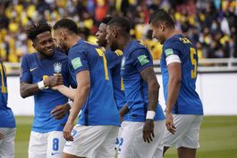 ecuador empata 1-1 con brasil y se acerca al mundial