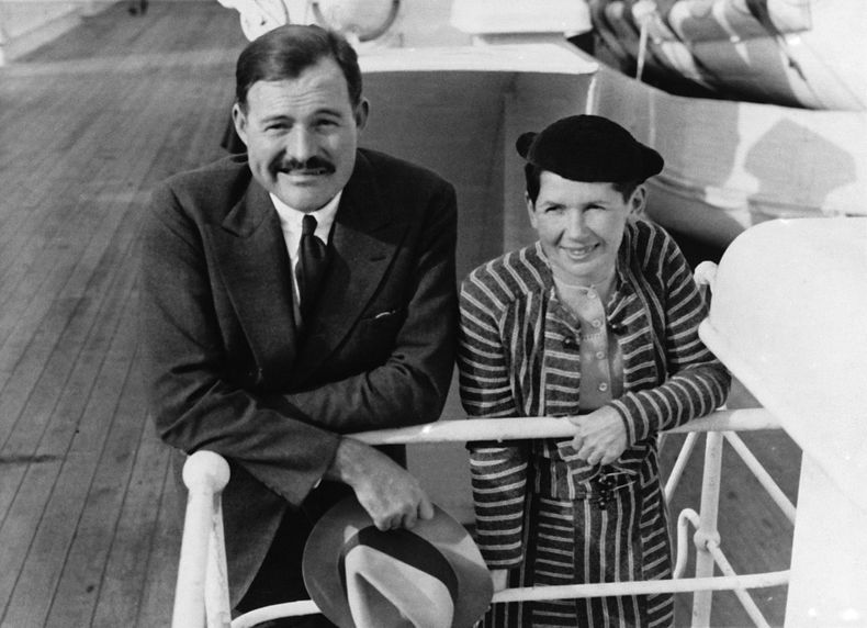 ESP-LIB_ERNEST_HEMINGWAY-1.jpg
