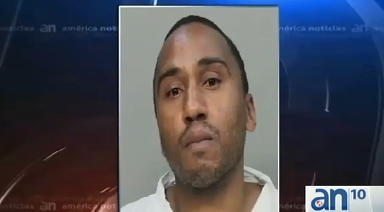 Esta noche esta tras las rejas un hombre acusado de intentar violar a una mujer justo en este parque.