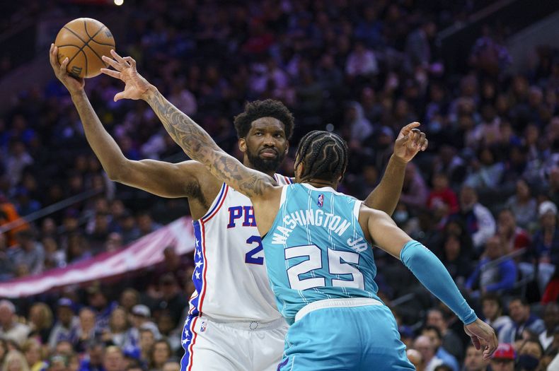 DEP-BAS HORNETS-76ERS