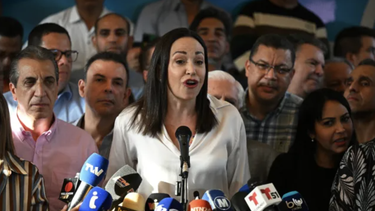 maria corina machado decidio junto a la unidad que corina yoris sera la candidata de toda venezuela