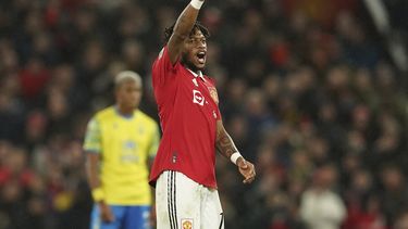 Man United vence 2-0 a Forest; llega a 1ra final con Ten Hag