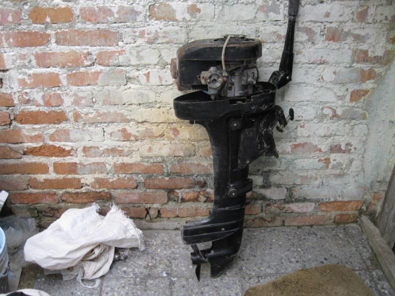 Motor de la embarcación.