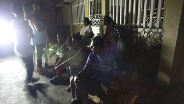 El caos económico deja a muchos venezolanos a oscuras