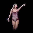 ARCHIVO - Taylor Swift se presenta en el estadio Monumental durante su concierto Eras Tour en Buenos Aires, Argentina, el 9 de noviembre de 2023. Artistas de Universal Music Group, que incluyen a Taylor Swift, Drake, Adele, Bad Bunny y Billie Eilish, regresarán a TikTok ya que las dos partes han llegado a un nuevo acuerdo de licencia. (Foto AP/Natacha Pisarenko, archivo)