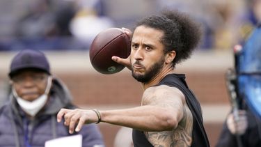 Fuentes AP: Kaepernick entrenará con Raiders
