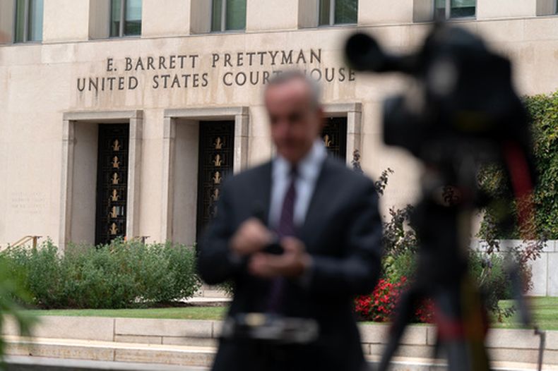 En la imagen, vista del exterior del tribunal federal E. Barrett Prettyman, el 23 de septiembre de 2026, en Washington. (AP Foto/Jose Luis Magana)