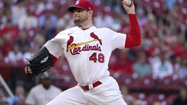Montgomery logra 3er triunfo seguido con Cardenales