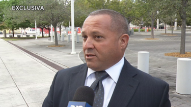 comisionado de opa-locka luis santiago se declara culpable de extorsion y soborno